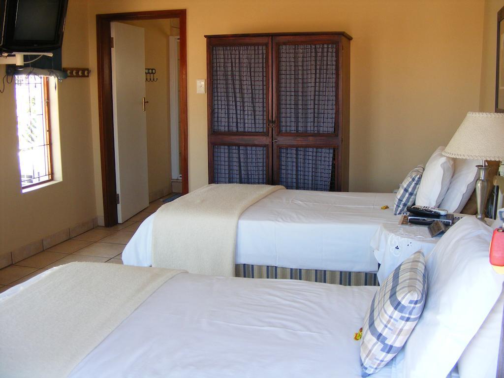 Joan'S Bed And Breakfast Durban Oda fotoğraf